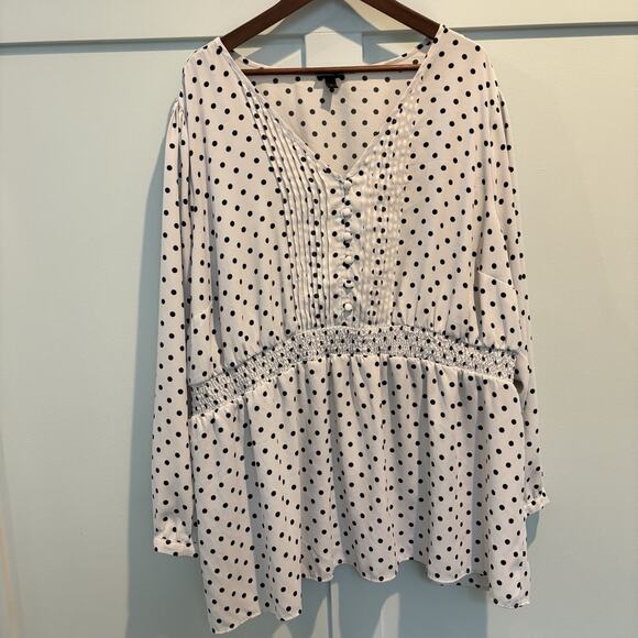 Torrid Babydoll Top 5X‎ White Black Polka Dot Georgette Pintuck Blouse Pinup - Picture 1 of 14
